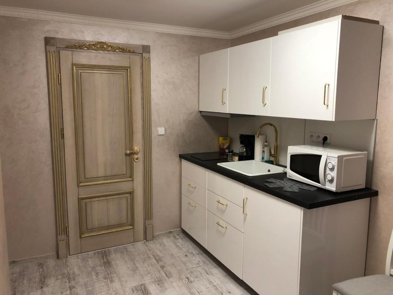 Ferienwohnung Ioannis Karlsbad Exterior foto